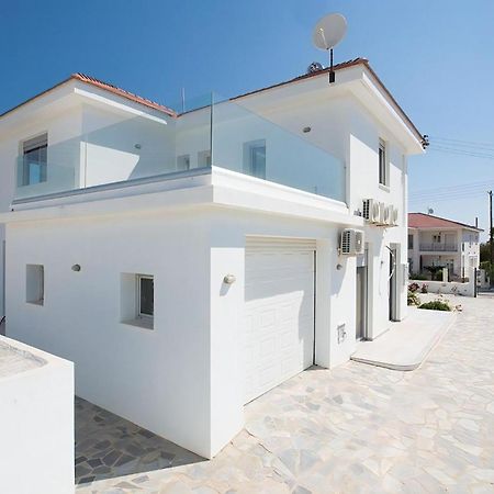 Villa Protara Chrysos - Beautiful 5 Bedroom Protaras Villa - Walking Distance To Fig Tree Bay Esterno foto