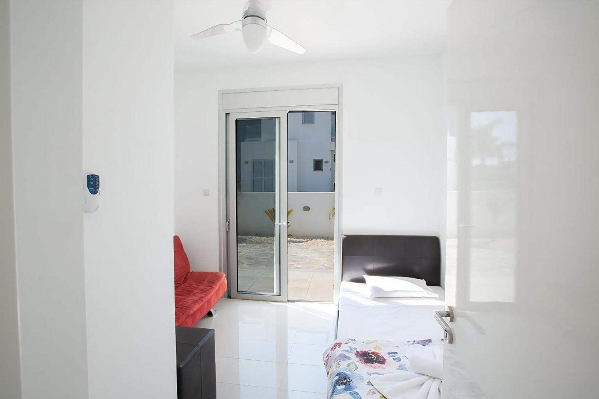 Villa Protara Chrysos - Beautiful 5 Bedroom Protaras Villa - Walking Distance To Fig Tree Bay Esterno foto